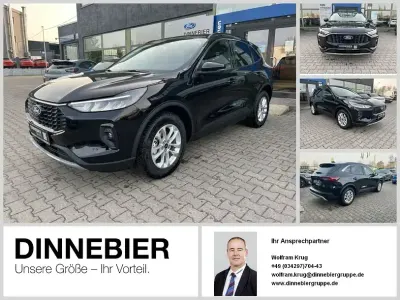 Neu Ford Kuga Titanium 150 PS (110 kW) 2026 Schwarz (metallic) SUV