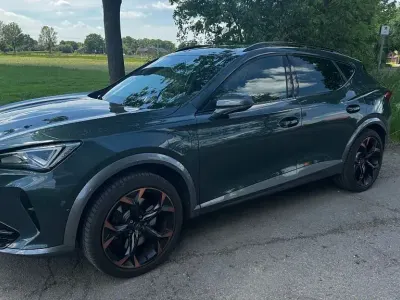 Używany Cupra Formentor VZ 245 KM (180 kW) 2022 Zielony SUV