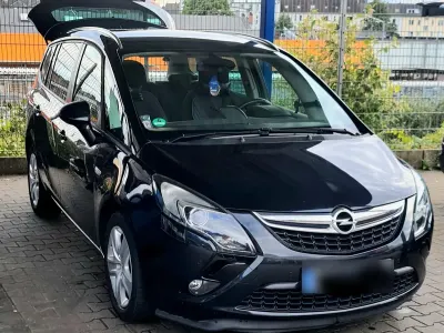 Gebraucht Opel Zafira Tourer 136 PS (100 kW) 2016 Schwarz Van / Kleinbus