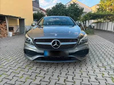 Gebraucht Mercedes CLA200 Shooting Brake AMG 156 PS (114 kW) 2017 Grau Kombi