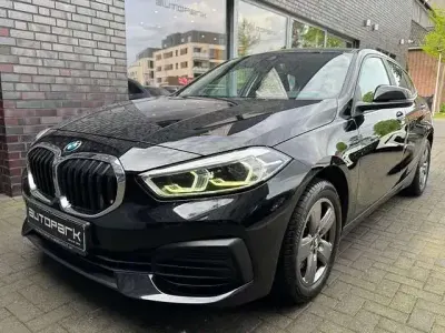 Używany BMW 116 Advantage 116 KM (85 kW) 2020 Czarny Hatchback