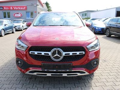 Mercedes GLA220