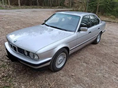 Gebraucht BMW 525 192 PS (141 kW) 1994 Silber Limousine