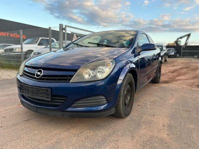 Opel Astra GTC