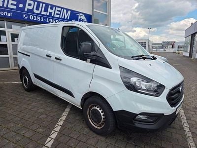 Begagnad Ford Transit Custom 105 HK (77 kW) 2019 Vit Sedan