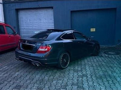 Schwarz Gebraucht 2012 Mercedes C63 AMG AMG Coupé | 26.000 € (Fairer Preis)