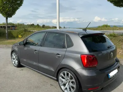 Gebraucht VW Polo 110 PS (80 kW) 2015 Grau Limousine