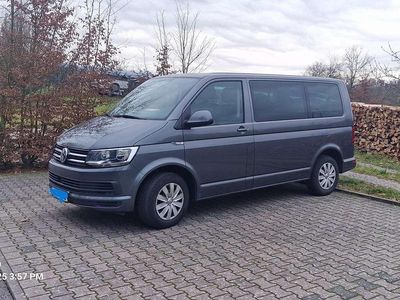 Grau Gebraucht 2019 VW T6 Van | 26.500 € (Guter Preis)