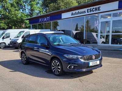 Mediterraneo Gebraucht 2016 Fiat Tipo Lounge Kombi | 12.900 € (Teuer)
