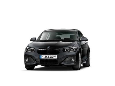 Usata BMW 120 Shadowline 184 CV (135 kW) 2026 Utilitaria