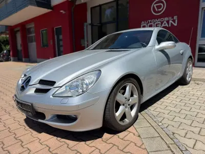 Gebraucht Mercedes SLK200 163 PS (119 kW) 2006 Silber Cabrio