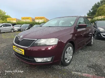 Gebraucht Skoda Rapid Ambition 86 PS (63 kW) 2013 Rot Kleinwagen