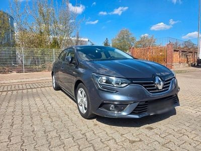 Second-hand Renault Mégane IV Intens 132 CP (97 kW) 2017 Gri Hatchback
