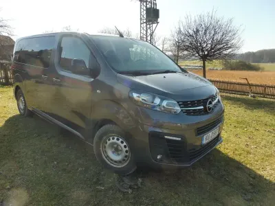 Gebraucht Opel Vivaro-e Combi 144 PS (105 kW) 2021 Grau Van / Kleinbus