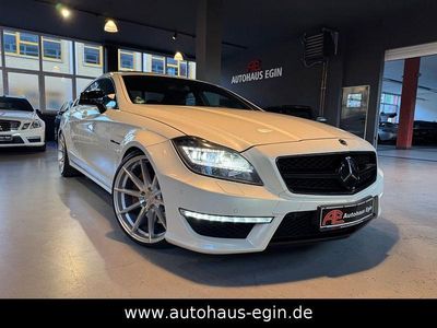 Weiß Gebraucht 2011 Mercedes CLS63 AMG AMG Limousine | 42.990 € (Teuer)