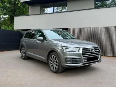 Gebraucht Audi Q7 Comfort 272 PS (200 kW) 2015 Grau SUV