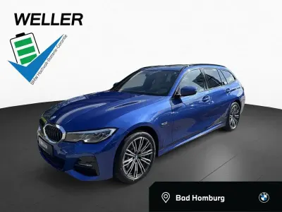 Używany BMW 330e M Sport 292 KM (214 kW) 2022 Niebieski Kombi