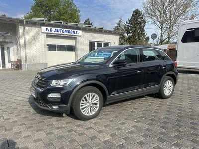 Second-hand VW T-Roc Style 116 CP (85 kW) 2018 Negru SUV