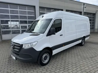 Nowe Mercedes Sprinter 170 KM (125 kW) 2026 Biały Van