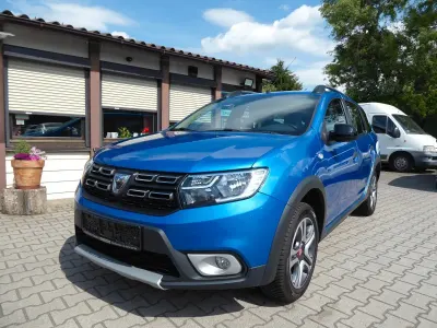Gebraucht Dacia Logan MCV Stepway 90 PS (66 kW) 2020 Blau Kombi