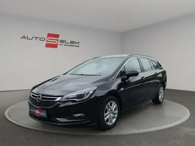 Gebraucht Opel Astra Edition 125 PS (91 kW) 2018 Onyx schwarz Kombi