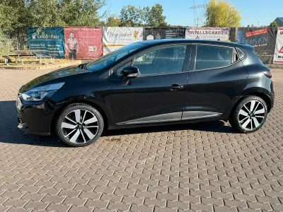 Gebraucht Renault Clio IV 88 PS (64 kW) 2013 Schwarz Kleinwagen
