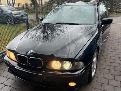 Gebraucht BMW 530 193 PS (141 kW) 2003 Schwarz Kombi