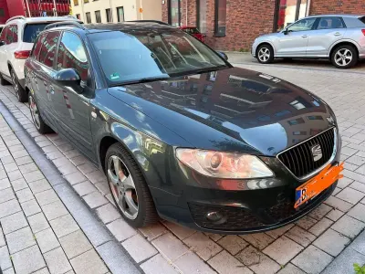 Gebraucht Seat Exeo 160 PS (117 kW) 2011 Grau Limousine