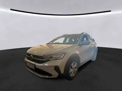 Używany VW Taigo Life 95 KM (69 kW) 2022 Szary SUV