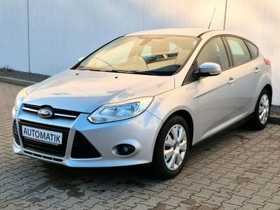 Gebraucht Ford Focus Trend 125 PS (91 kW) 2012 Silber Limousine