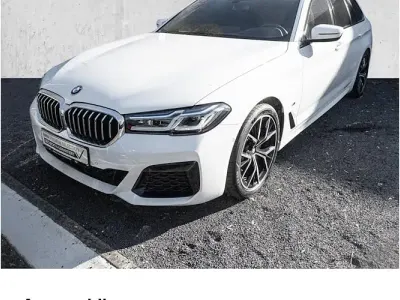 Używany BMW 520 Shadowline 197 KM (144 kW) 2023 Biały Kombi
