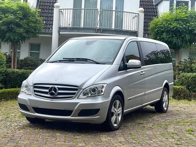 Mercedes Viano