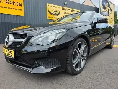 Gebraucht Mercedes E220 Sport 170 PS (125 kW) 2015 Schwarz Cabrio