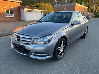 Gebraucht Mercedes C200 Avantgarde 184 PS (135 kW) 2012 Silber Limousine