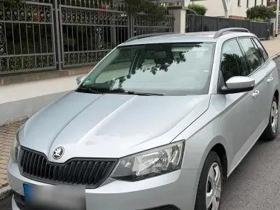 Gebraucht Skoda Fabia 90 PS (66 kW) 2015 Silber Kombi