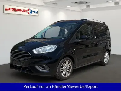 Gebraucht Ford Tourneo Courier 101 PS (74 kW) 2018 Schwarz Van / Kleinbus