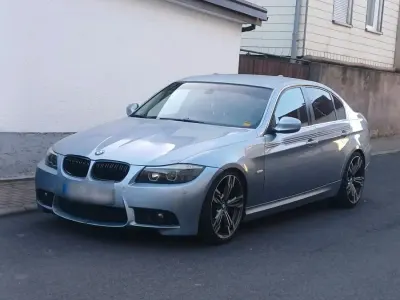Gebraucht BMW 330 245 PS (180 kW) 2008 Silber Limousine