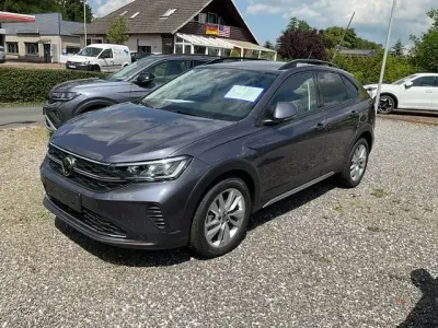 Neu VW Taigo Life 116 PS (85 kW) 2026 Grau SUV