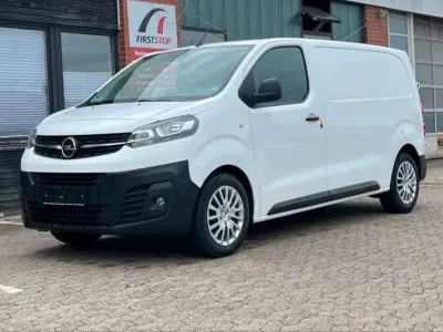 Gebraucht Opel Vivaro-e Combi 120 PS (88 kW) 2021 Weiß Van / Kleinbus