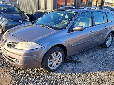 Begagnad Renault Mégane GrandTour Authentique 111 HK (81 kW) 2008 Grå Kombi