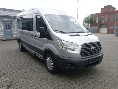 Gebraucht Ford Transit 131 PS (96 kW) 2019 Silber Kombi