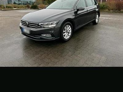 Gebraucht VW Passat Business 150 PS (110 kW) 2020 Grau Kombi