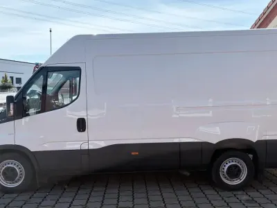 Usata Iveco Daily 2022 Bianco Berlina
