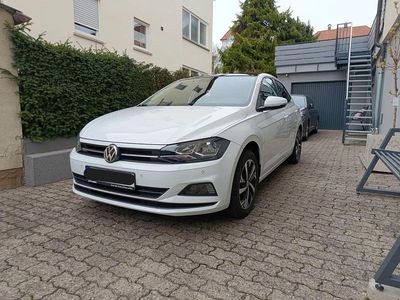 Second-hand VW Polo Comfortline 65 CP (47 kW) 2018 Alb Hatchback