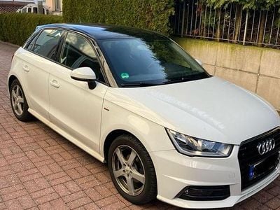 Usata Audi A1 Sportback S-Line 95 CV (69 kW) 2015 Bianco Utilitaria