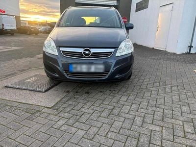 Blau Gebraucht 2009 Opel Zafira Van / Kleinbus | 2.500 €