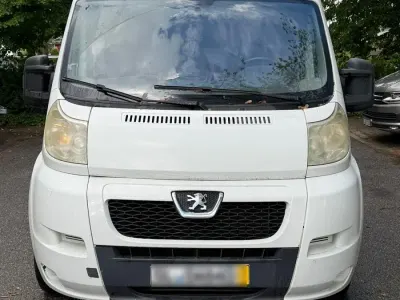Gebraucht Peugeot Boxer 120 PS (88 kW) 2008 Weiß Van