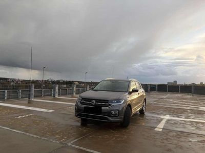 Usata VW T-Cross R-line 110 CV (80 kW) 2021 Argento SUV