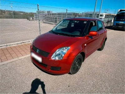 Gebraucht Suzuki Swift Club 94 PS (69 kW) 2010 Orange Kleinwagen