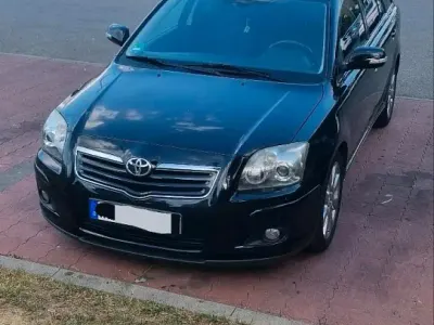Gebraucht Toyota Avensis T2 140 PS (102 kW) 2009 Schwarz Kombi